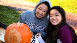 Students had some fall fun carving pumpkins on the Quad. The picnic was hosted by the Environmental Science and Studies programs and featured produce grown at LaFarm.